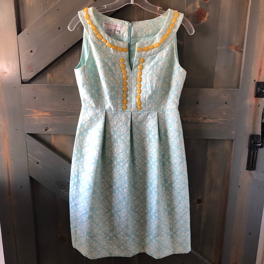 Maggy London Floral Dress Size 4P